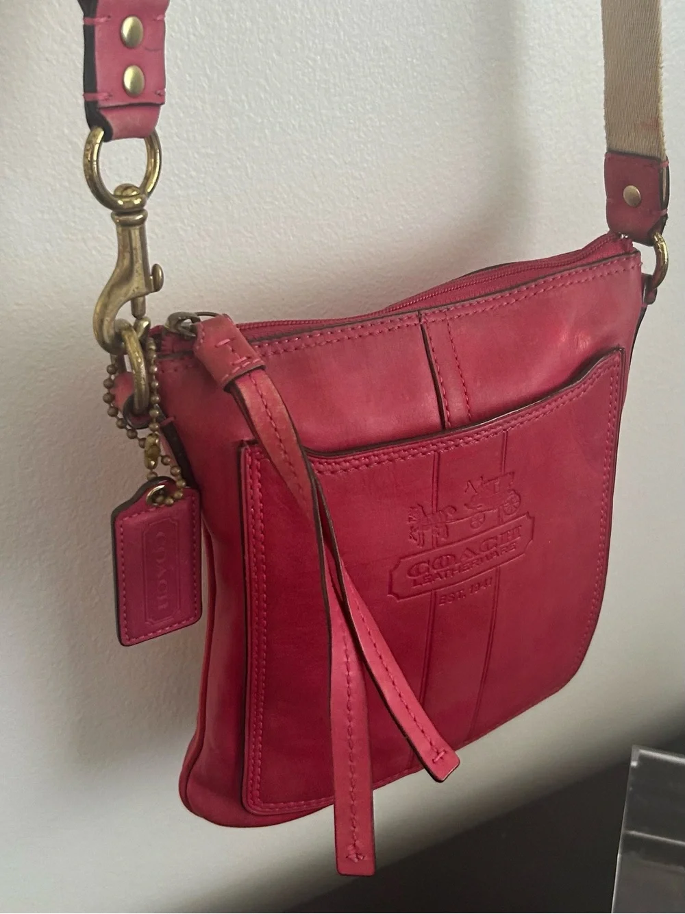 Coach Legacy Pink Leather Crossbody Bag Vintage Adjustable Strap gloved leather - Picture 11 of 14